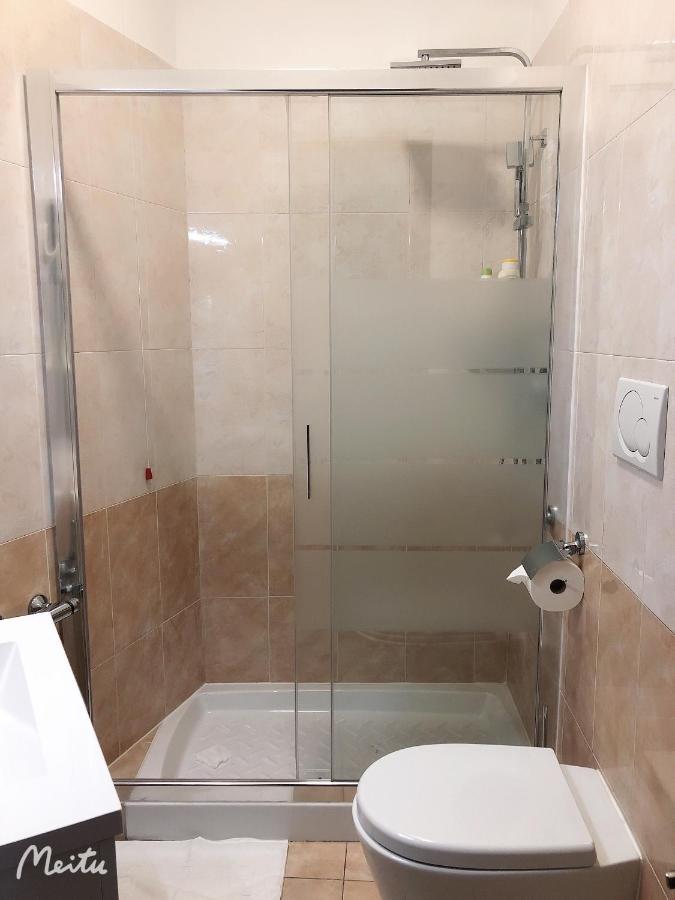 Romafullhouse Guesthouse المظهر الخارجي الصورة